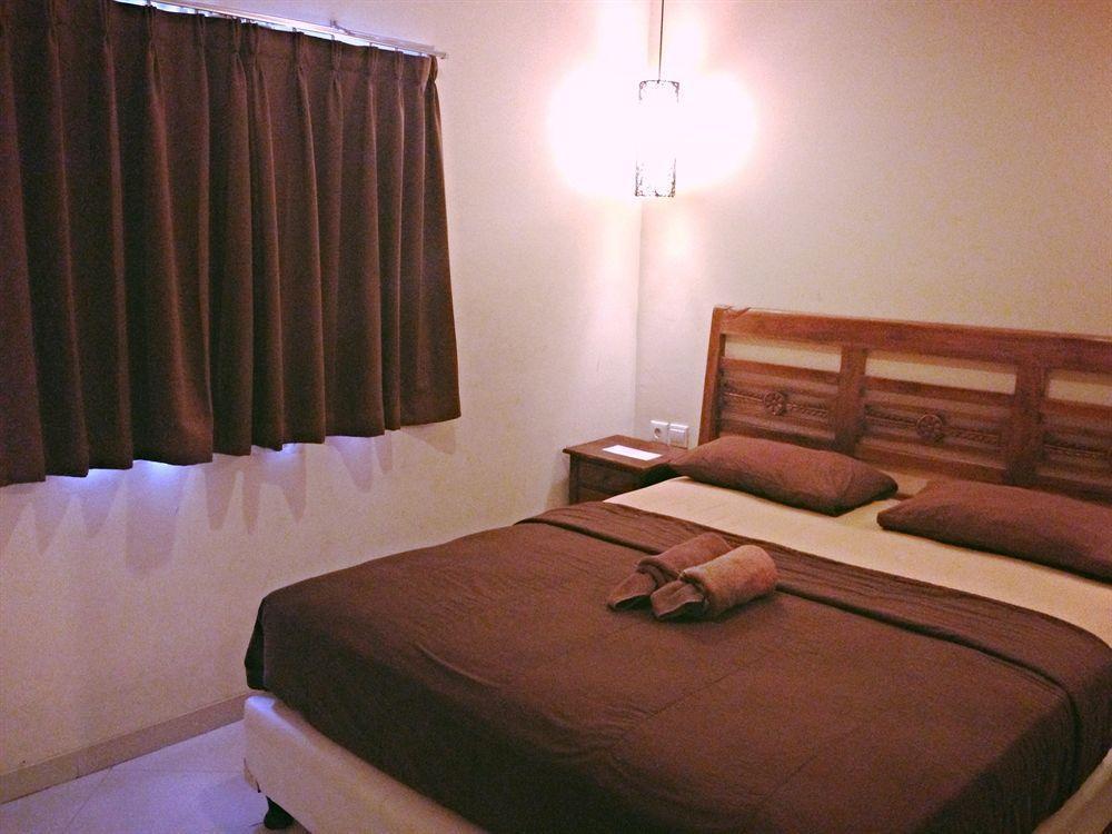 Guest House Matahari Kuta Lombok Exterior foto